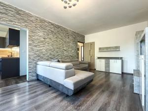 Pronájem bytu 3+1, Chomutov, Kamenná, 76 m2