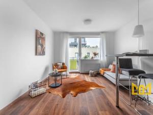 Pronájem bytu 1+kk, Praha - Hostivař, Rižská, 35 m2