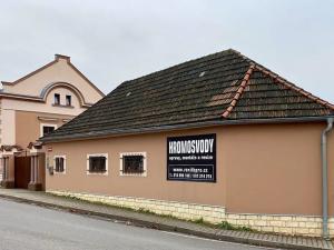 Prodej rodinného domu, Čečelice, Všetatská, 1000 m2