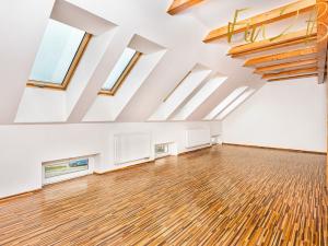 Prodej bytu 3+kk, Jihlava, Žižkova, 84 m2