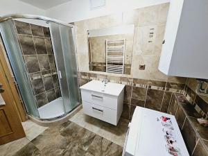 Prodej bytu 2+kk, Uherské Hradiště, Prokopa Holého, 48 m2