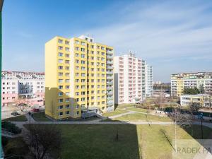 Prodej bytu 4+1, Praha - Letňany, Místecká, 88 m2