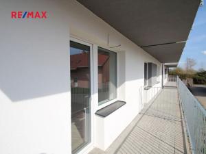 Pronájem bytu 1+kk, Cerhenice, Nádražní, 27 m2