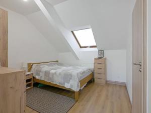 Pronájem kanceláře, Praha - Karlín, Vítkova, 36 m2