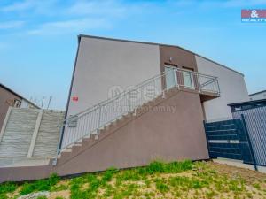 Prodej bytu 2+kk, Vochov, 43 m2