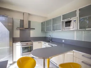 Pronájem bytu 3+1, Praha - Střešovice, U laboratoře, 110 m2