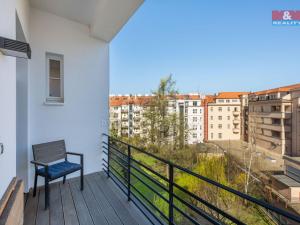 Pronájem bytu 3+1, Praha - Dejvice, Kafkova, 105 m2