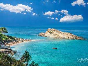 Prodej komerčního pozemku, Kefalonia, Leivathos, Řecko, 20000 m2