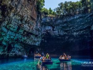 Prodej komerčního pozemku, Kefalonia, Leivathos, Řecko, 20000 m2