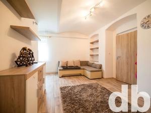 Prodej rodinného domu, Kyselka, 200 m2