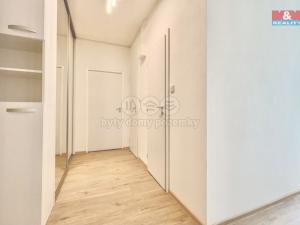 Pronájem bytu 2+1, Zlín - Malenovice, Tyršova, 54 m2