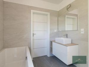 Prodej rodinného domu, Rokycany, 240 m2