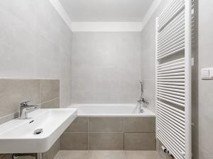 Prodej bytu 3+kk, Praha - Zličín, Strážovická, 77 m2