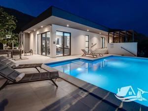Prodej vily, Split, Chorvatsko, 320 m2