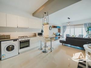 Prodej bytu 3+kk, Trikomo, Kypr, 75 m2