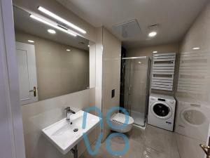 Pronájem bytu 2+kk, Praha - Karlín, Vítkova, 41 m2