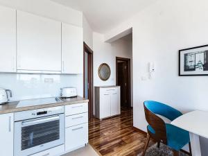 Prodej bytu 3+kk, Petrovac, Černá Hora, 53 m2