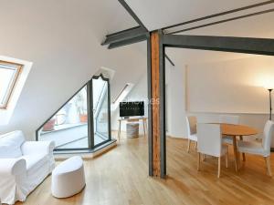 Pronájem bytu 4+kk, Praha - Vinohrady, Anny Letenské, 113 m2