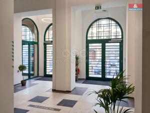 Prodej obchodního prostoru, Opava - Město, Masarykova třída, 120 m2