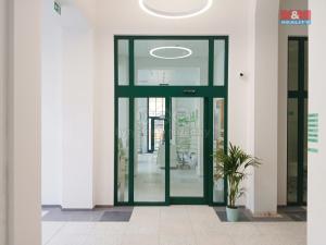 Prodej obchodního prostoru, Opava - Město, Masarykova třída, 100 m2