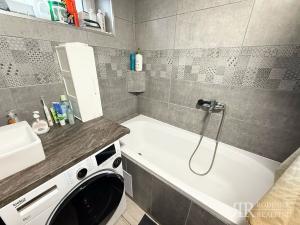 Pronájem rodinného domu, Chvatěruby, 14 m2