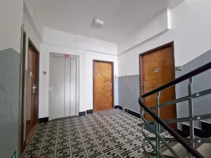Pronájem bytu 1+kk, Praha - Holešovice, Jankovcova, 30 m2