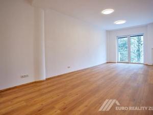 Pronájem bytu 2+kk, Zlín, Ševcovská, 65 m2