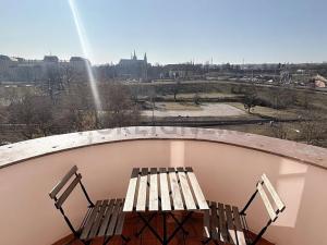 Pronájem bytu 3+kk, Praha - Dejvice, Václavkova, 66 m2