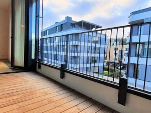 Pronájem bytu 3+kk, Praha - Střešovice, Cukrovarnická, 82 m2