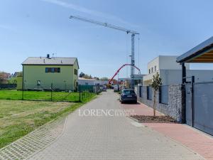 Prodej pozemku, Praha - Kbely, 707 m2