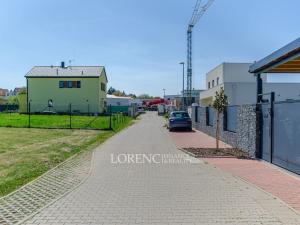 Prodej pozemku, Praha - Kbely, 707 m2