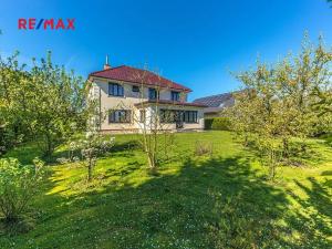 Prodej rodinného domu, Svárov, Ptická, 271 m2