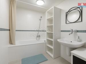Prodej rodinného domu, Praha - Dolní Měcholupy, U svornosti, 129 m2