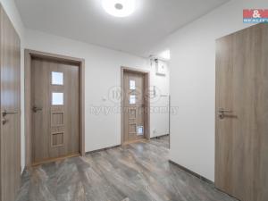 Prodej bytu 3+1, Praha - Stodůlky, Bellušova, 80 m2