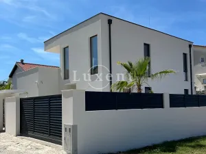 Prodej vily, Zadar, Chorvatsko, 219 m2