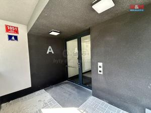 Pronájem bytu 1+kk, Praha, Sochorcova, 44 m2