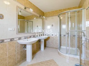 Pronájem vily, Praha - Nebušice, Ke strži, 400 m2