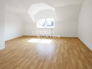 Pronájem vily, Průhonice, Pod Valem II., 260 m2
