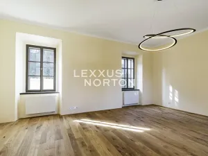Pronájem rodinného domu, Praha - Hradčany, Kanovnická, 812 m2