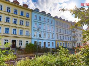 Pronájem bytu 3+1, Karlovy Vary, Škroupova, 96 m2