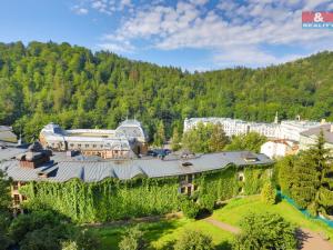 Pronájem bytu 3+1, Karlovy Vary, Škroupova, 96 m2