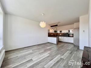 Pronájem bytu 2+kk, Olomouc - Slavonín, Topolová, 57 m2