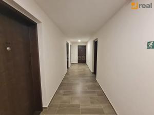 Pronájem bytu 2+kk, Praha - Třebonice, U Radosti, 51 m2