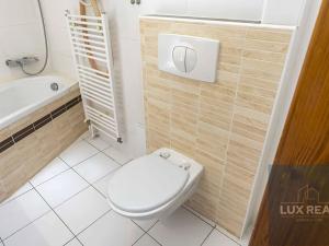 Prodej bytu 3+1, Znojmo, Jarošova, 78 m2
