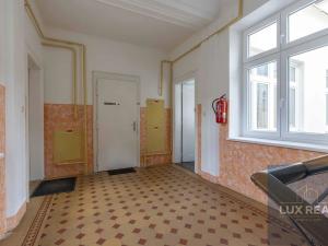 Prodej bytu 3+1, Znojmo, Jarošova, 78 m2