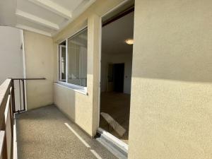 Pronájem bytu 2+kk, Brno - Bohunice, Uzbecká, 4488 m2