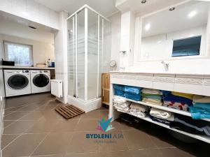 Prodej rodinného domu, Novosedlice, Polní, 145 m2