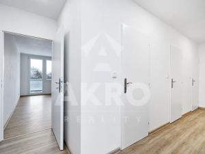Pronájem bytu 3+1, Praha - Braník, Novodvorská, 77 m2
