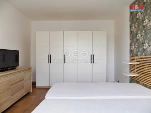 Pronájem bytu 1+1, Ústí nad Labem - Mojžíř, Peškova, 35 m2