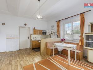 Prodej rodinného domu, Hrochův Týnec - Blížňovice, 120 m2